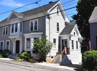 11 Abbot St, Marblehead, MA 01945
