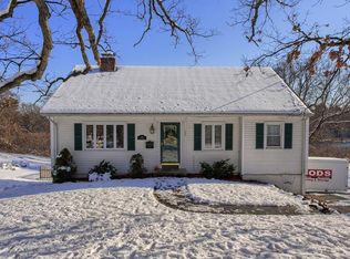 150 Gorham St, Chelmsford, MA 01824