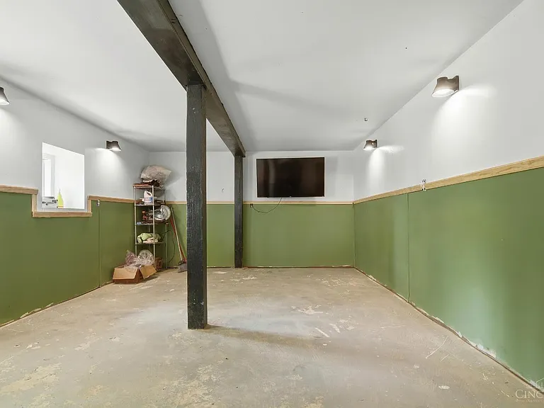 5067 E Miami River Rd — Photo 24