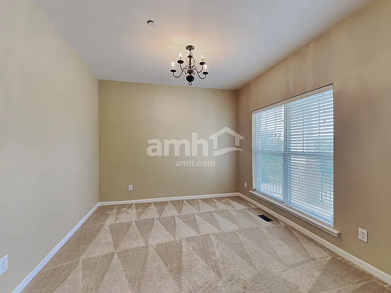 4733 Jobe Trl — Photo 7
