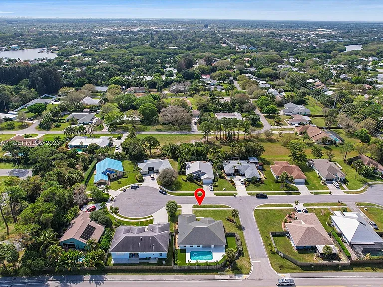 5923 Loxahatchee Pines Dr — Photo 98