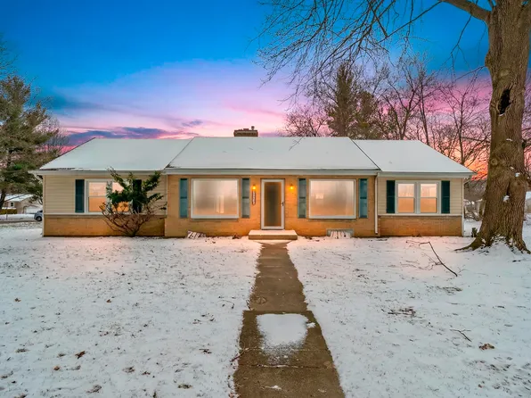 5043 Evans St, Portage, MI 49002