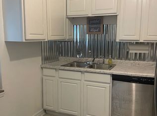 (Undisclosed Address), Huntington, WV 25705