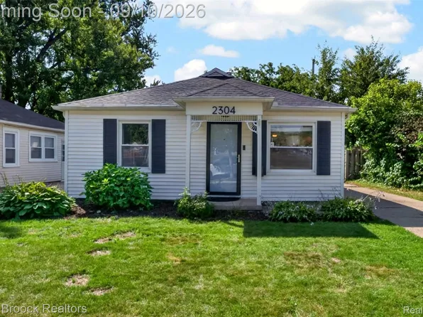 2304 Brockton Ave, Royal Oak, MI 48067