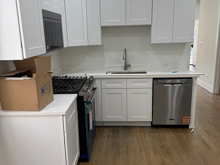 3311 N Ridgeway Ave #1 — Photo 9