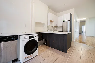 443 Hancock Street, #1