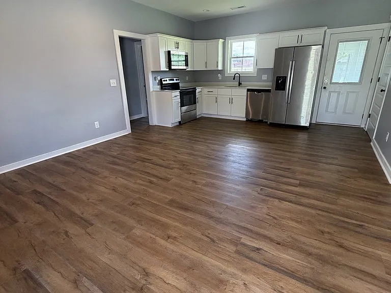 Colonette Dr — Photo 4