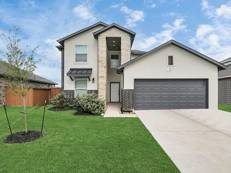1233 Scarlet Creek Dr