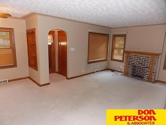 5th image of 1680 N Keene Ave