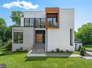 1459 Dewberry Ct, Mc Lean, VA 22101