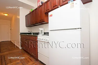 Rented by Chartwell Manhattan Realty