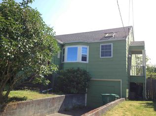 8820 8th Ave NE, Seattle, WA 98115