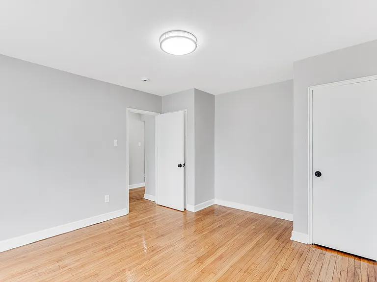 121 Forest Ave #9A — Photo 8