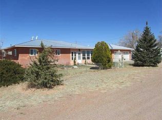 2 White Lakes Rd, Stanley, NM 87056