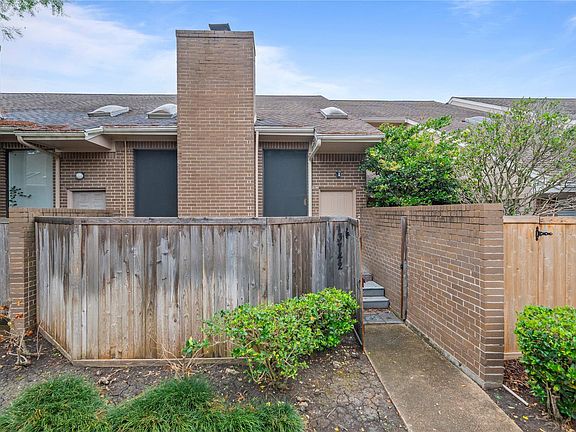 2nd image of 13742 Hollowgreen Dr #604