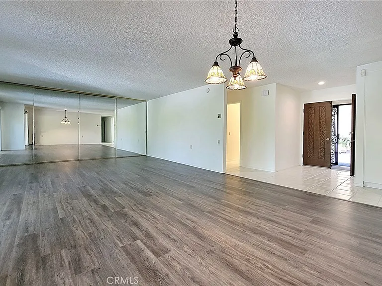 2370 Via Mariposa W #3D — Photo 20