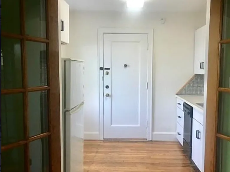 195 Burgin Pkwy #401 — Photo 2