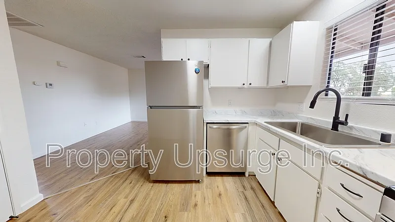 1 bed, 1.0 bath, 527 sqft, $1,195 — Photo 3