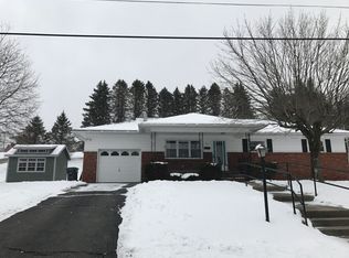 316 Hudson St, Mayfield, PA