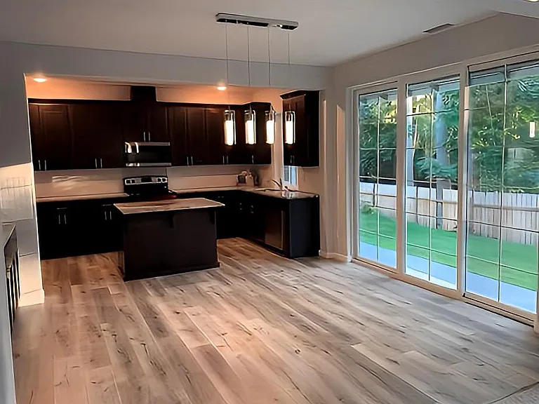 6751 Condor Loop NE — Photo 9