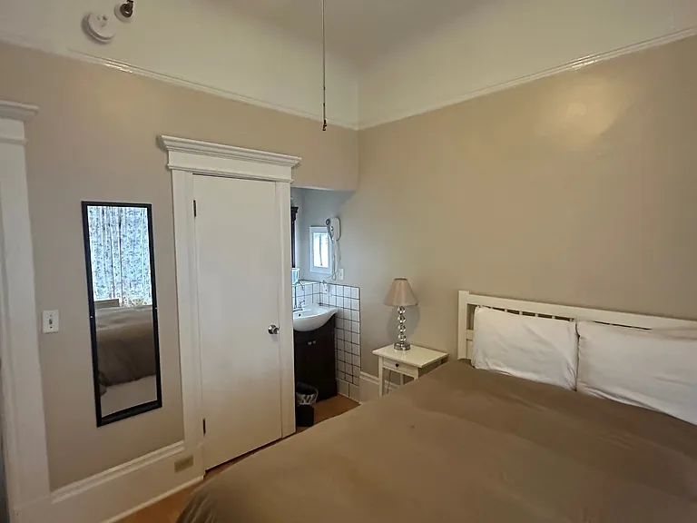 412 Hayes St — Photo 2