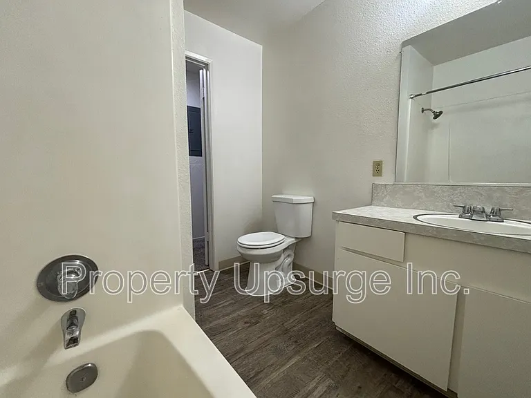 725 Kimball Rd #13 — Photo 3