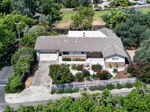 8133 E Peerless Ave, Orangevale, CA 95662
