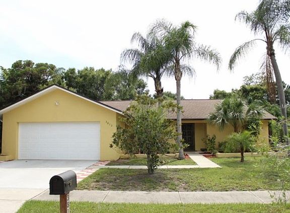 2nd image of 3813 Gatewood Dr