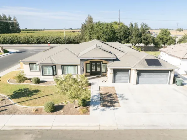 634 E San Miguel St, Hanford, CA 93230