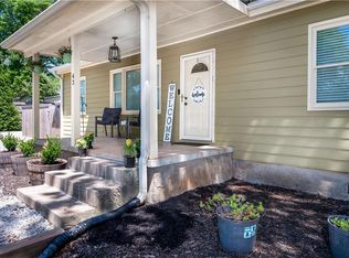 43 Steed Rd, Winder, GA 30680