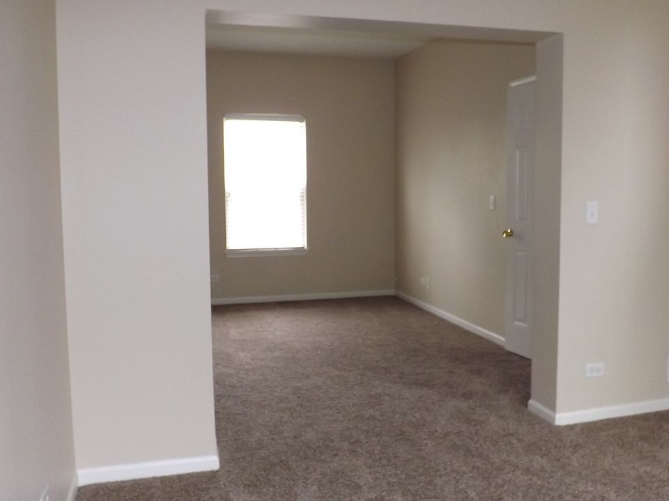 225 Walsh Cir Yorkville, IL, 60560 Apartments for Rent Zillow
