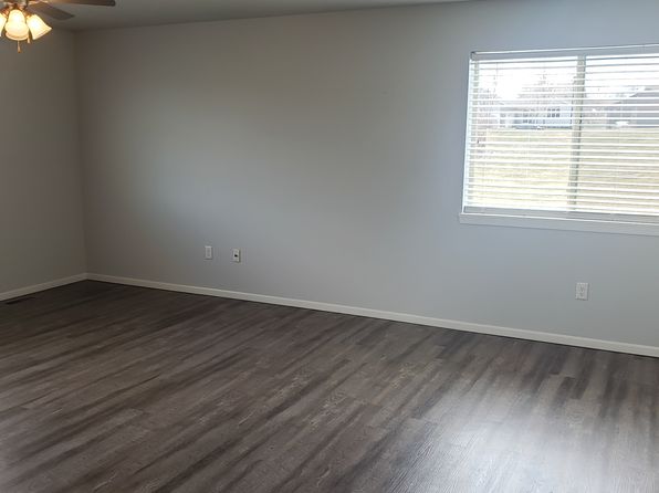 412 N Sioux Blvd #12