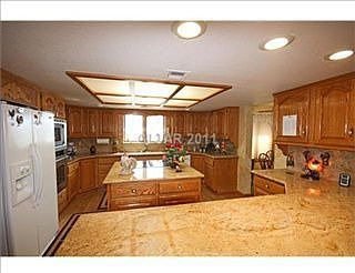 2nd image of 5697 Hickam Ave