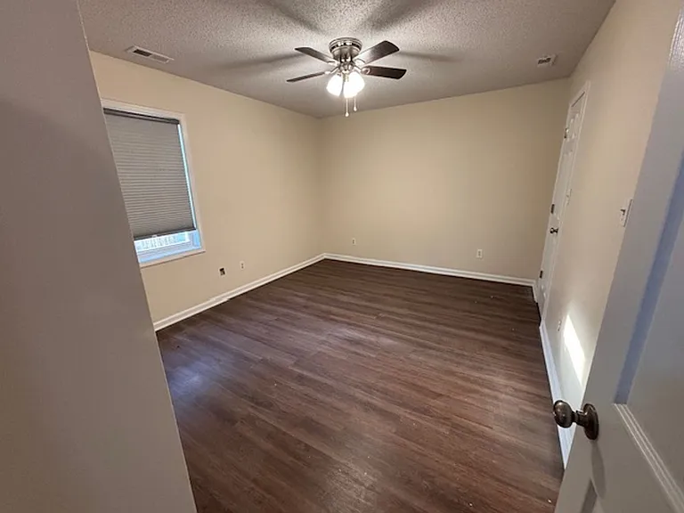 185 Isle Of Pines Rd — Photo 6