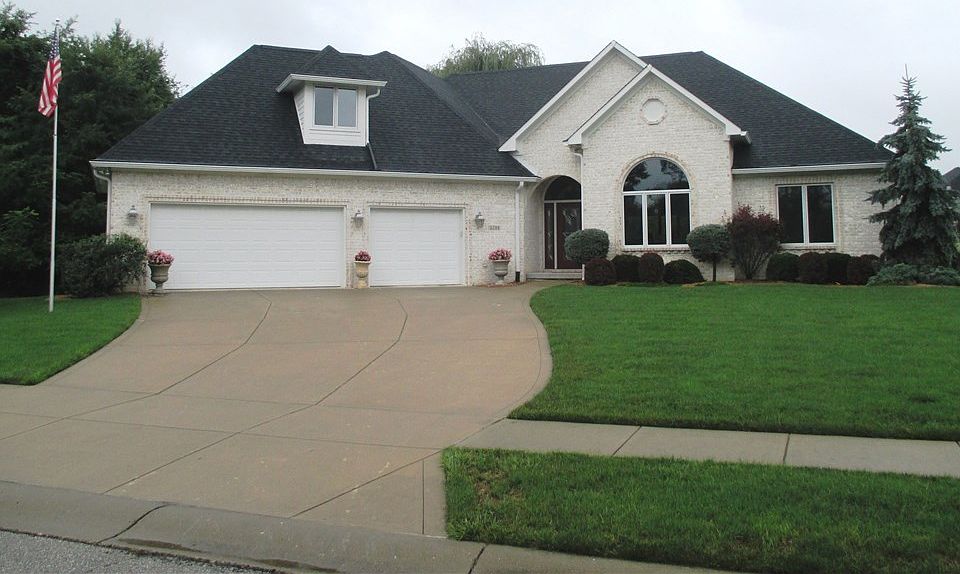1st image of 2288 Michelle Dr