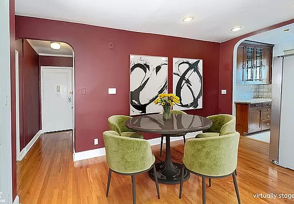3rd image of 350 E 77th St APT 6A
