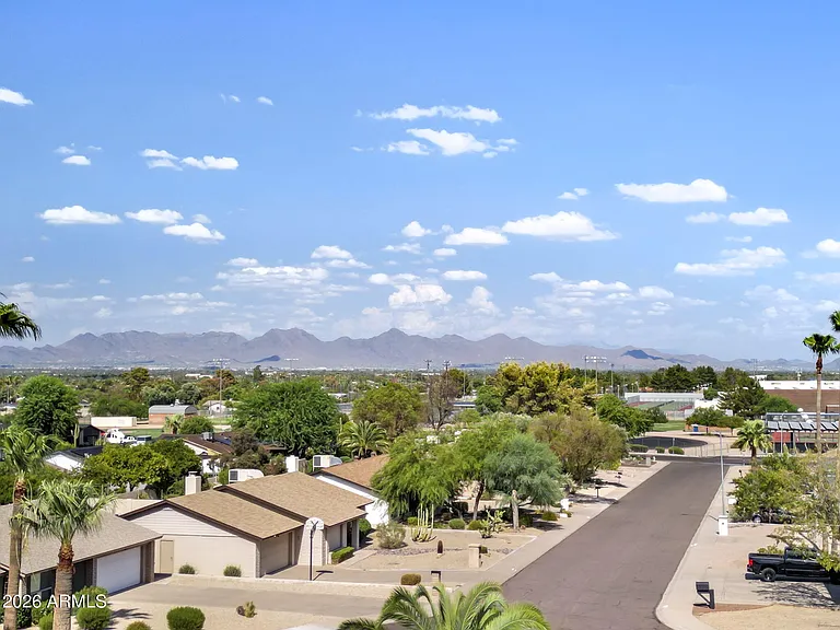 2601 E Sahuaro Dr — Photo 33