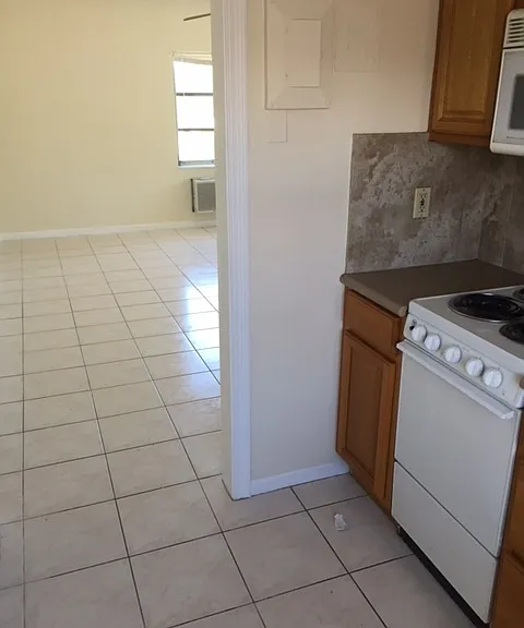 101 S Golfview Rd #16 — Photo 13