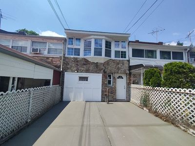 4153 Edson Ave, Bronx, NY, 10466