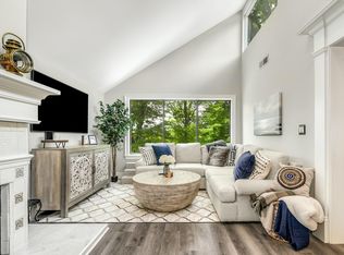 8 Sugar Maple Ln #8, Ridgefield, CT 06877