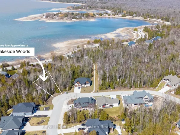 13 Lakeside Woods Cres, Saugeen Shores, ON N0H 2C6