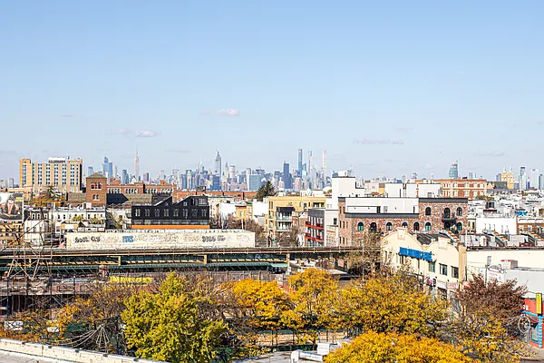 Rented by Compass | media 43