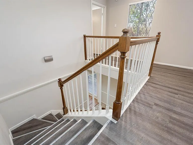 9311 New Forest Rd — Photo 21