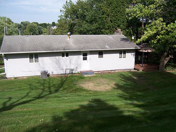 5th image of 104 Barbara Cir