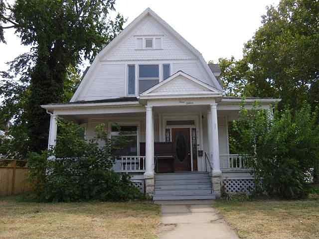 1st image of 315 W Walnut St