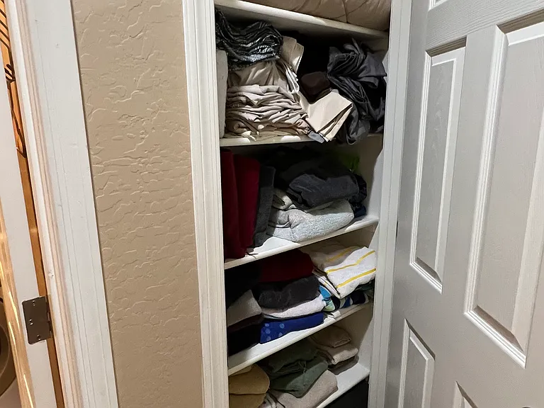 5438 W Straight Arrow Ln — Photo 24