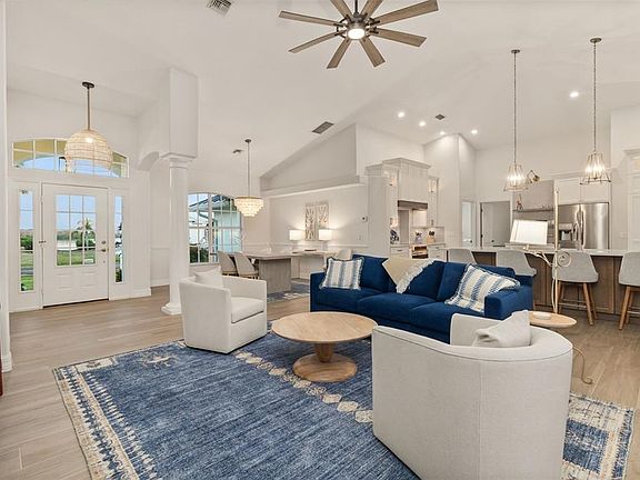 3rd image of 495 Coral Creek Dr