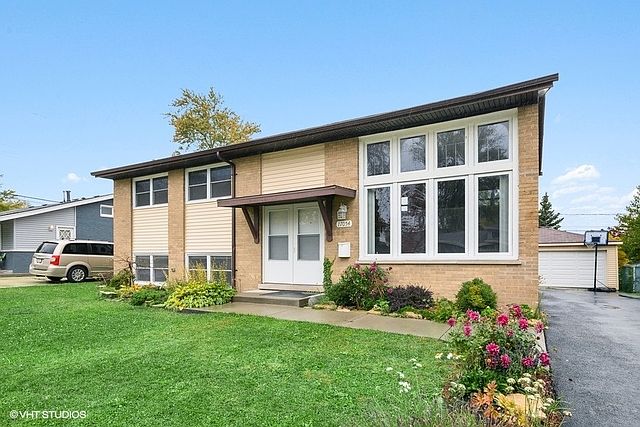 1st image of 17054 Oketo Ave