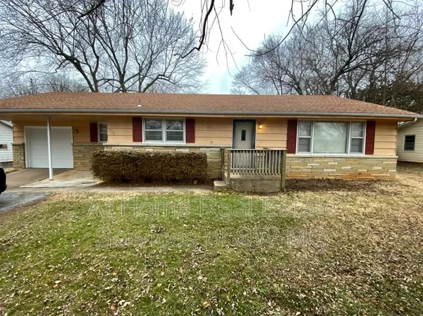 533 W Crestview St, Springfield, MO 65807