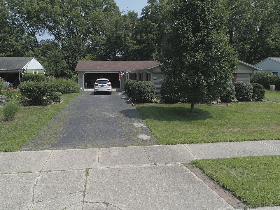 1st image of 1803 Brookmede Dr
